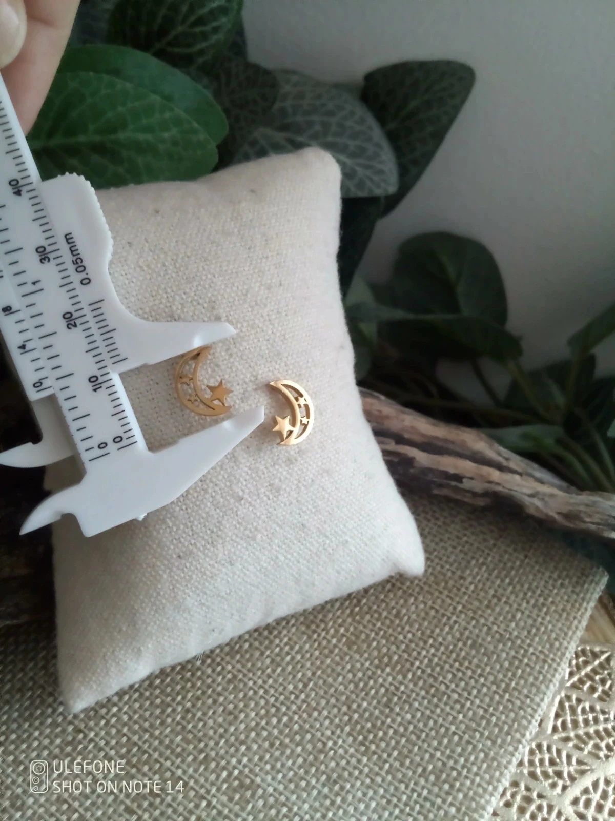 <item 1> – photo 2